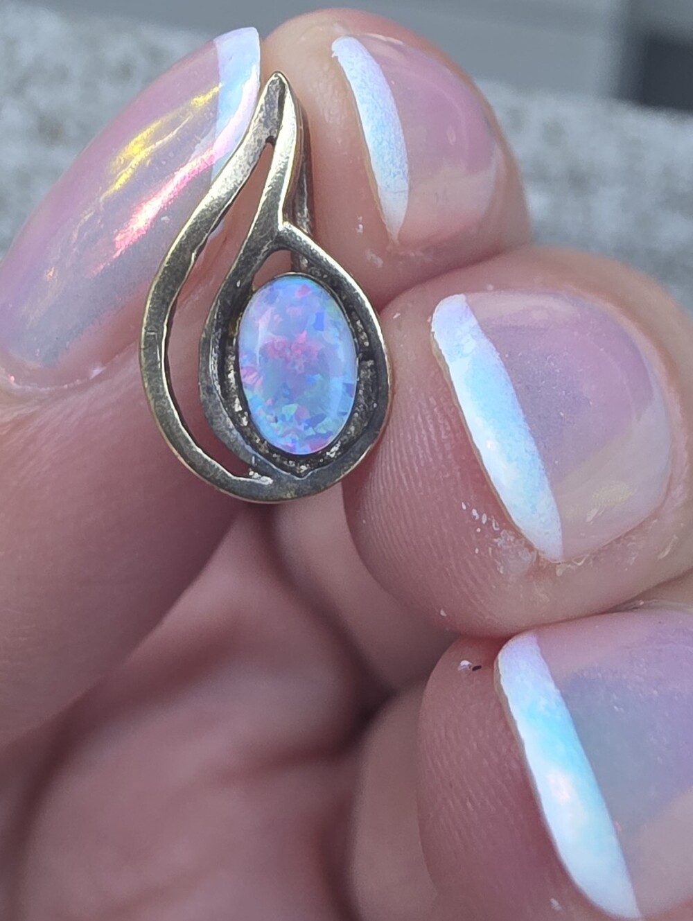 925 Gold Toned Opal Teardrop Pendant in Iridescent Blue